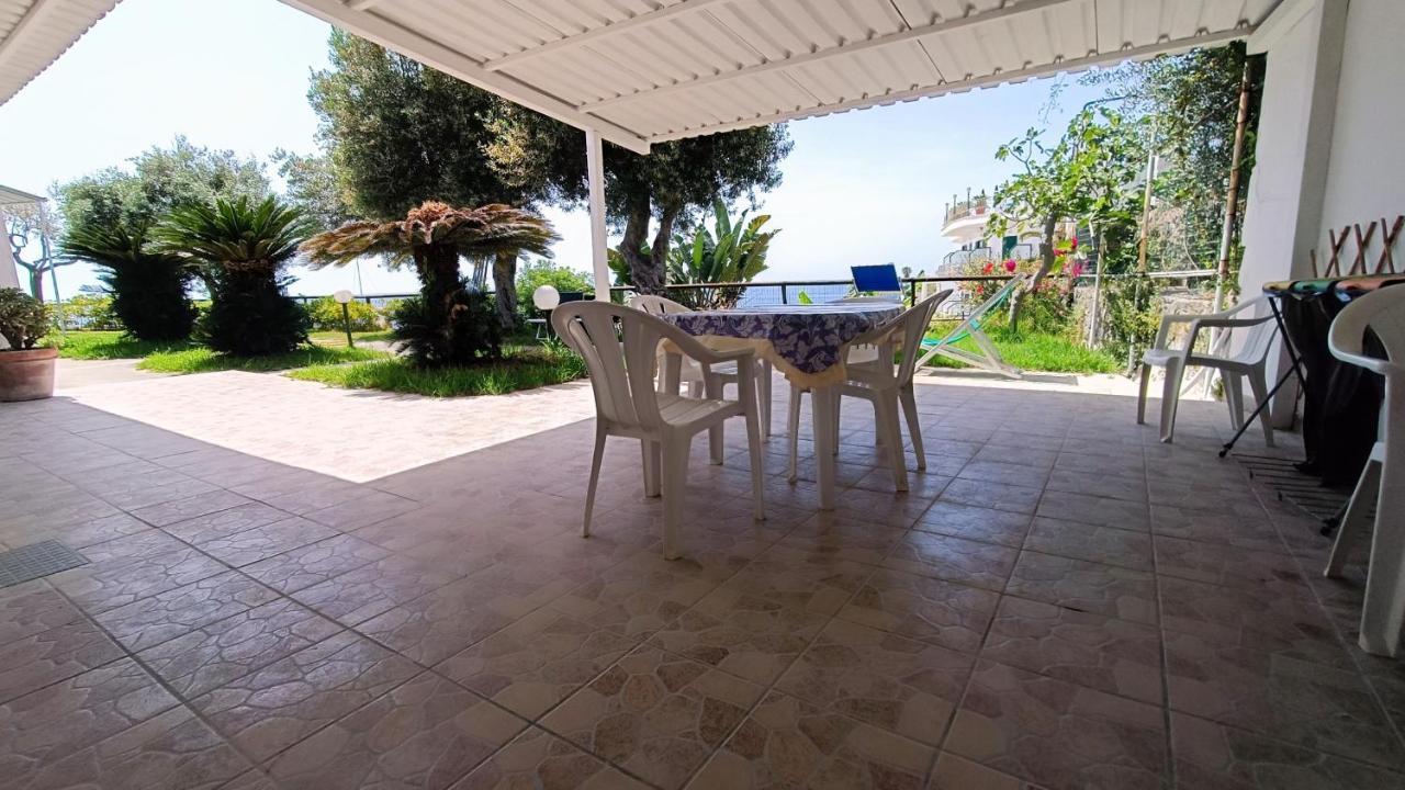 La Dea Del Mare Apartment Forio  Bagian luar foto