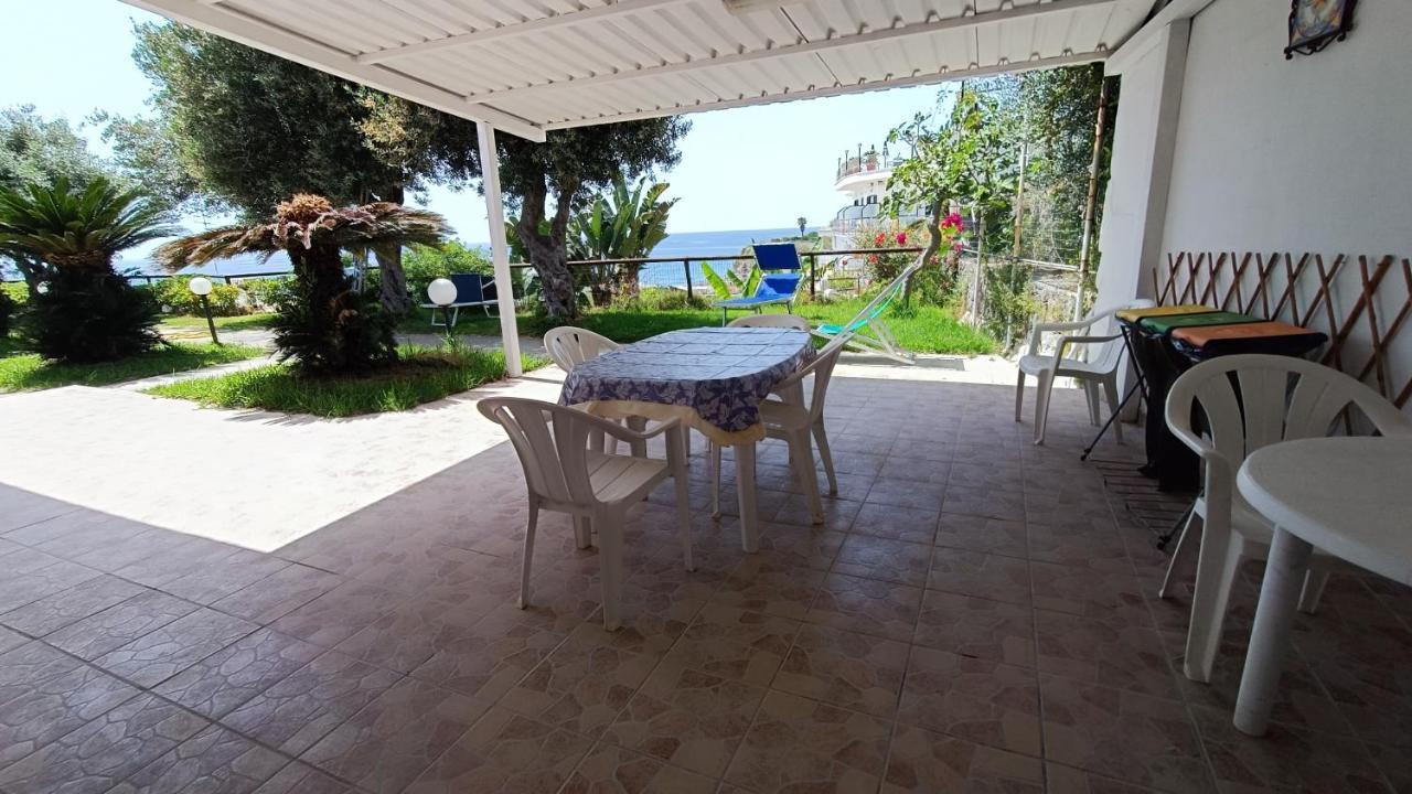 La Dea Del Mare Apartment Forio  Bagian luar foto