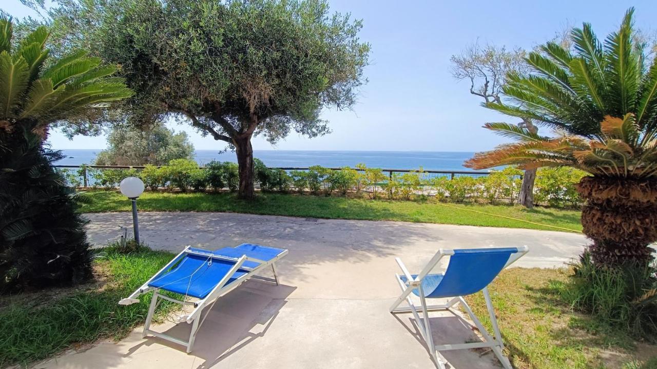 La Dea Del Mare Apartment Forio  Bagian luar foto