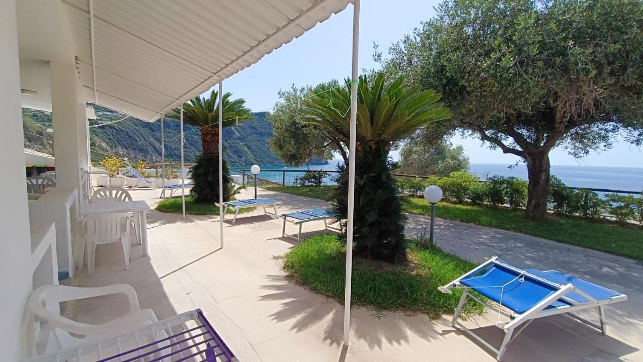 La Dea Del Mare Apartment Forio  Bagian luar foto