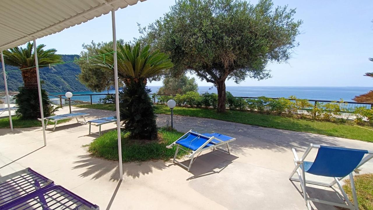 La Dea Del Mare Apartment Forio  Bagian luar foto