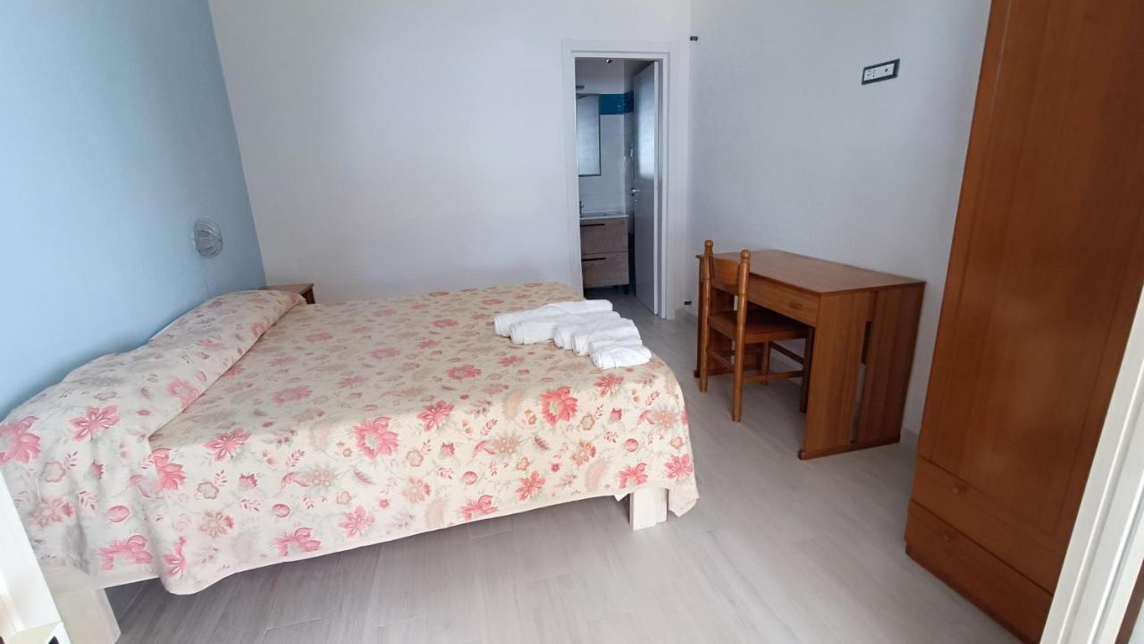 La Dea Del Mare Apartment Forio  Bagian luar foto
