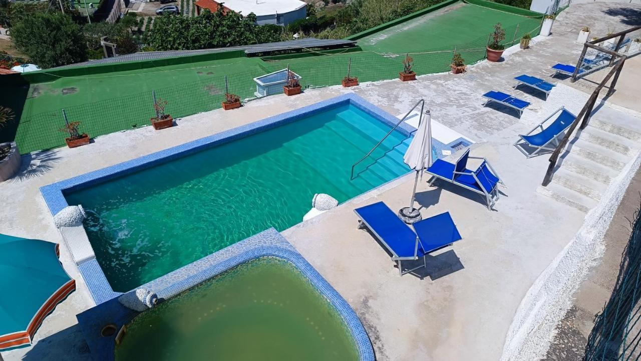 La Dea Del Mare Apartment Forio  Bagian luar foto
