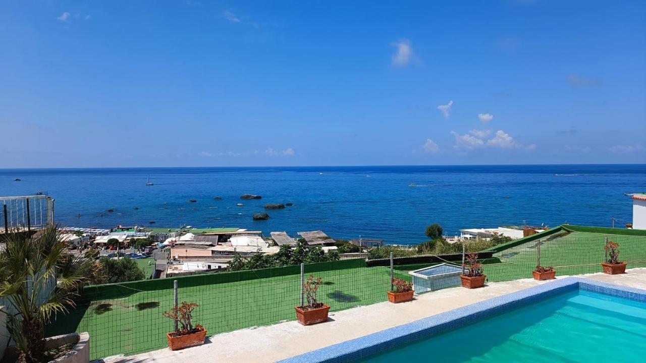 La Dea Del Mare Apartment Forio  Bagian luar foto