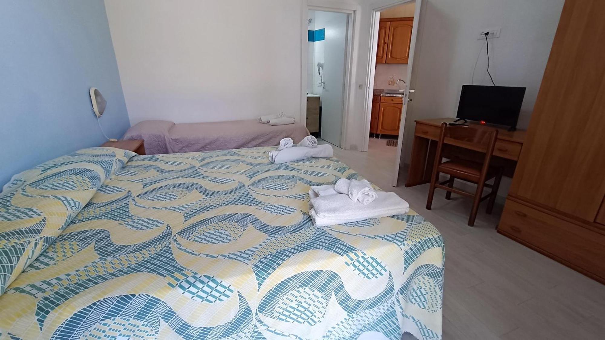 La Dea Del Mare Apartment Forio  Bagian luar foto