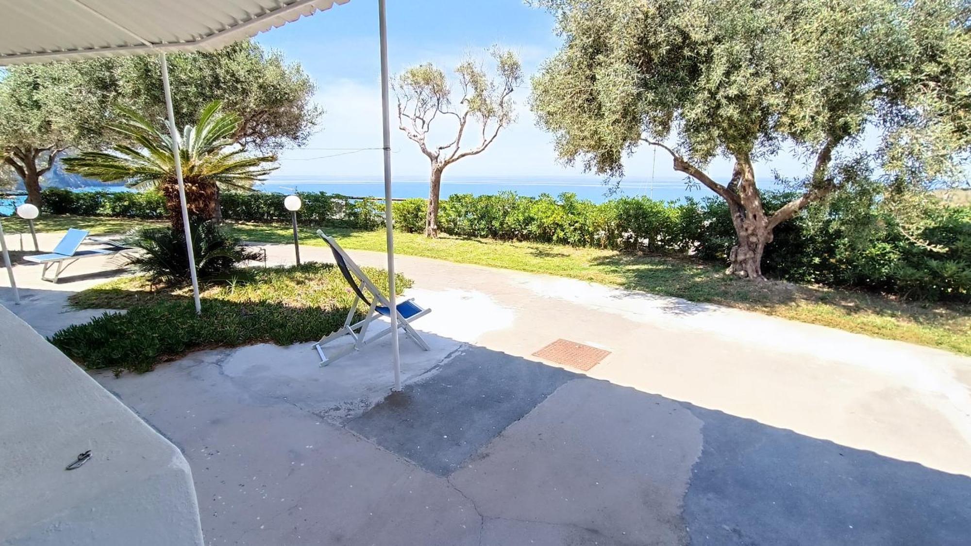 La Dea Del Mare Apartment Forio  Bagian luar foto