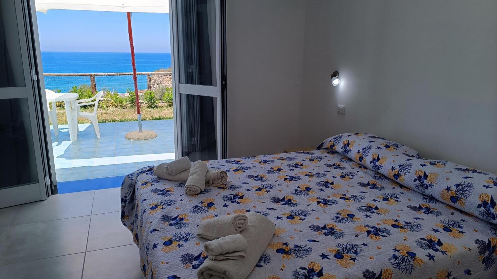 La Dea Del Mare Apartment Forio  Bagian luar foto